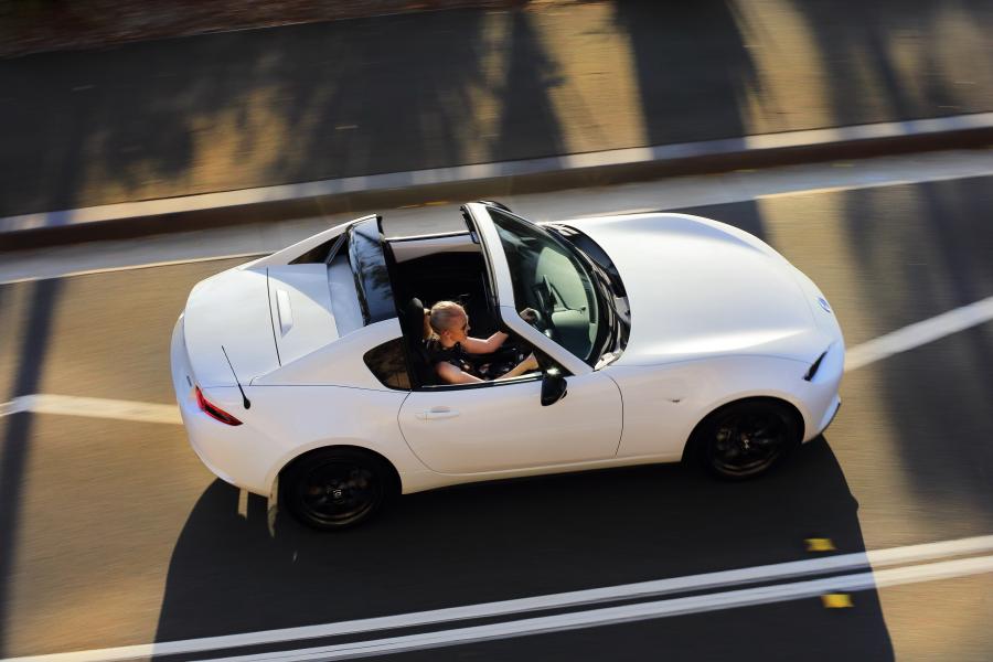  Mazda MX-5 RF (ND) 2017 года  (AU) (фото 12 из 42)